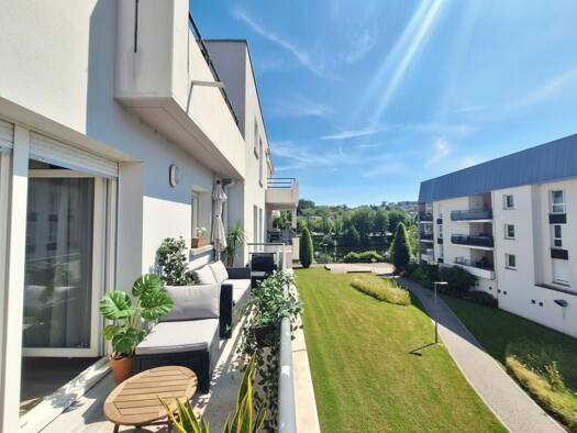 Appartement à vendre 235 000 € 4 pièces 2 chambres 82 m² Étage 2/3 Épinal 88000
