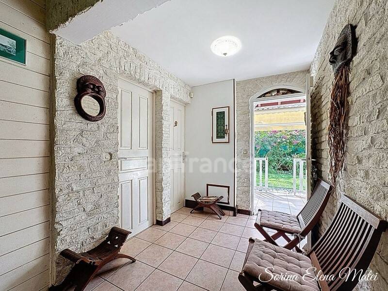Maison à vendre, 150m², PETIT BOURG