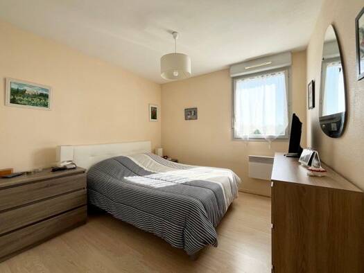 Appartement à vendre 148 400 € 3 pièces 2 chambres 62,28 m² Étage 2/2 Casteljaloux 47700