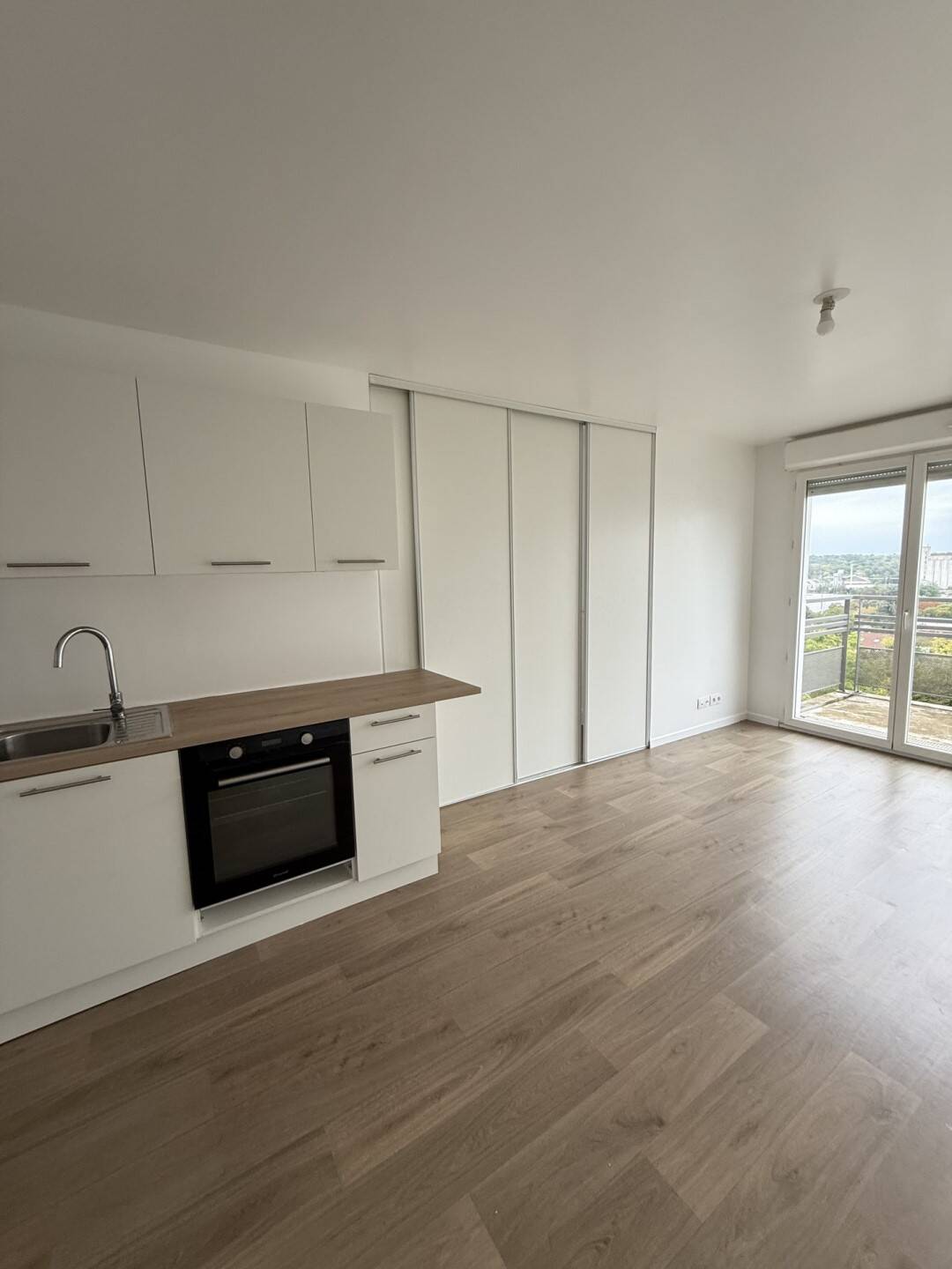 Maison à vendre, 31m², CORBEIL ESSONNES