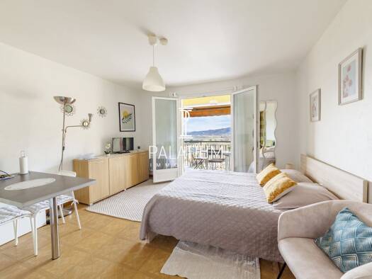 Appartement à vendre 82 000 € 1 pièce 24 m² Étage 3/4 Gréoux-les-Bains 04800