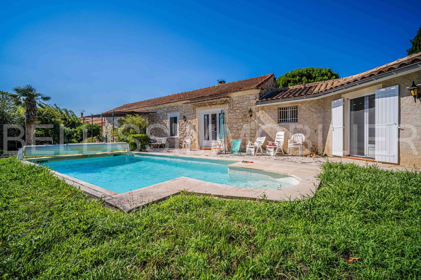 Maison à vendre, 160m², FONTVIEILLE