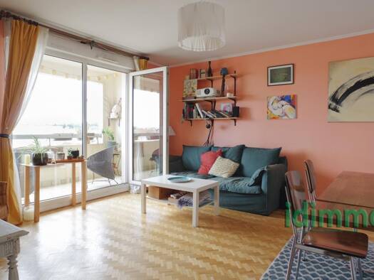 Appartement à louer 983 € 3 pièces 2 chambres 63,9 m² Étage 6/6 Lyon 8ème arrondissement 69008