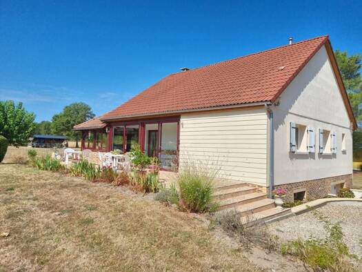 Maison à vendre 392 000 € 8 pièces 5 chambres 113 m² 36 000 m² de terrain Bray-Saint-Aignan 45460