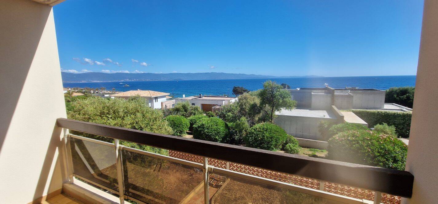 Maison à louer, 135m², AJACCIO