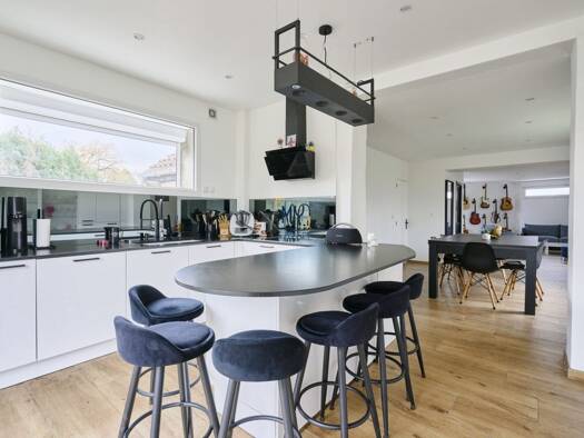 Maison à vendre 427 000 € 5 pièces 3 chambres 148 m² 390 m² de terrain Verlinghem 59237