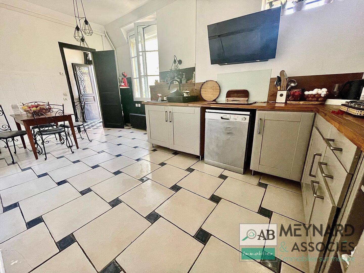 Maison à vendre, 210m², FAREMOUTIERS