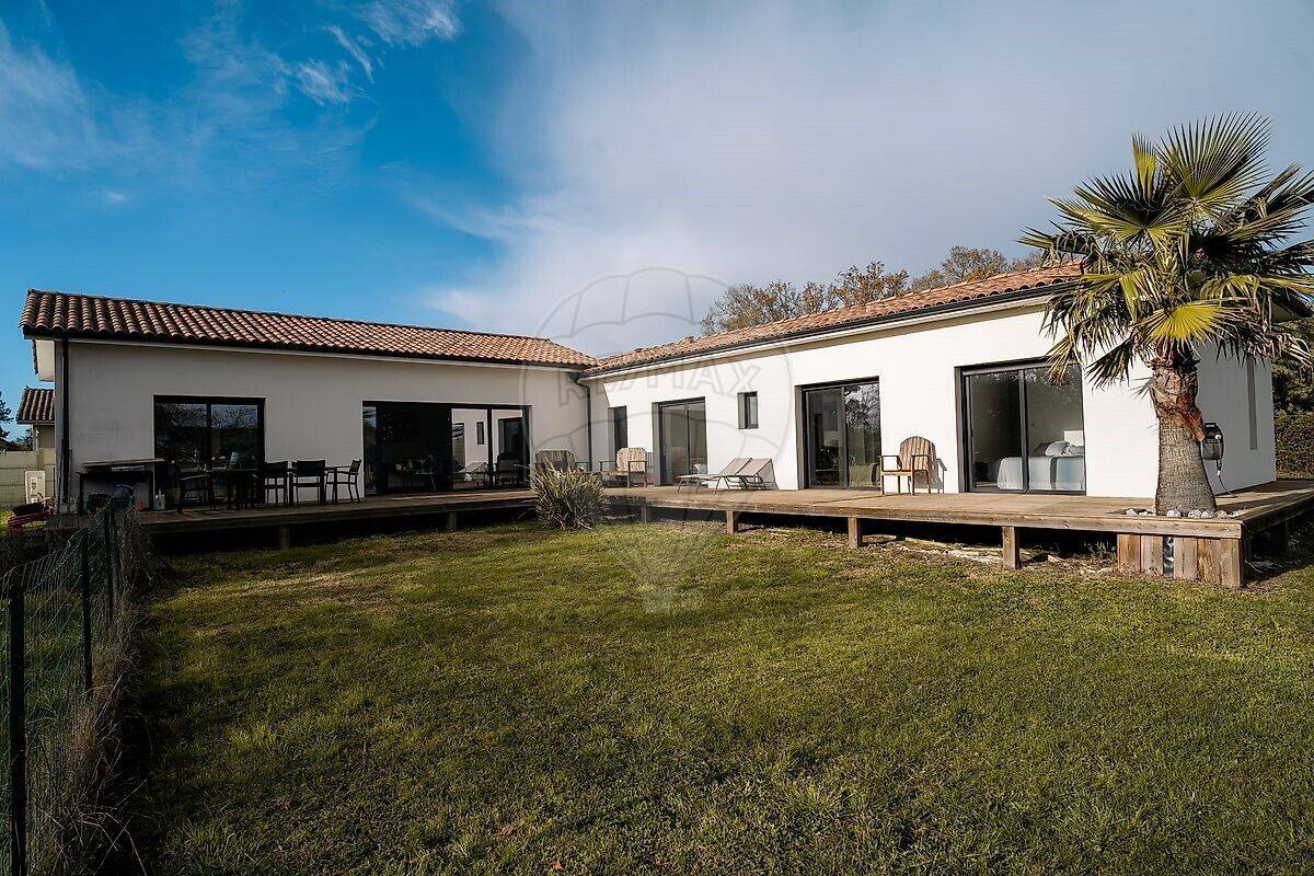 Maison à vendre, 145m², SAINT SELVE