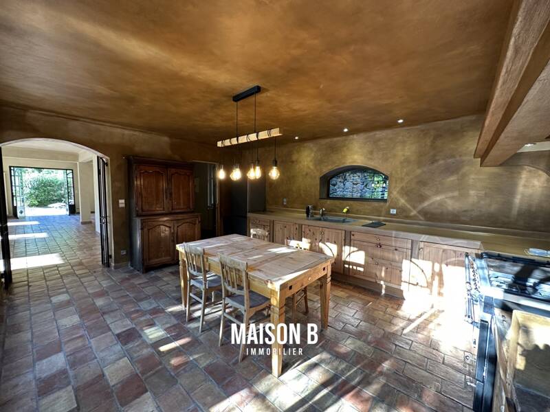 Maison à louer, 164m², CASSIS