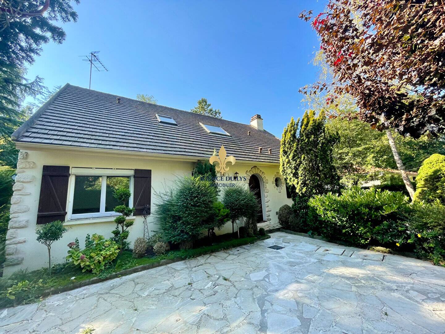 Maison à vendre, 136m², ORRY LA VILLE