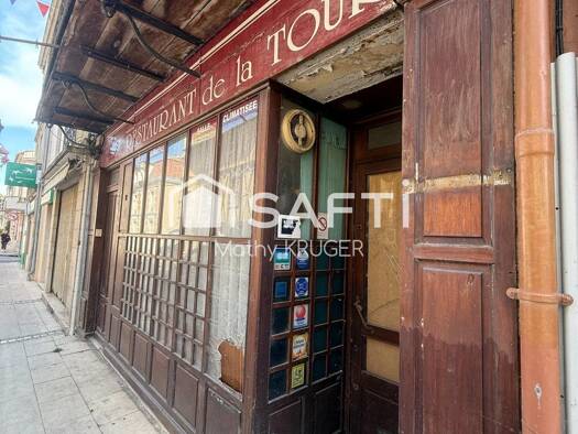 Immeuble à vendre 48 000 € 250 m² Sainte-Foy-la-Grande 33220