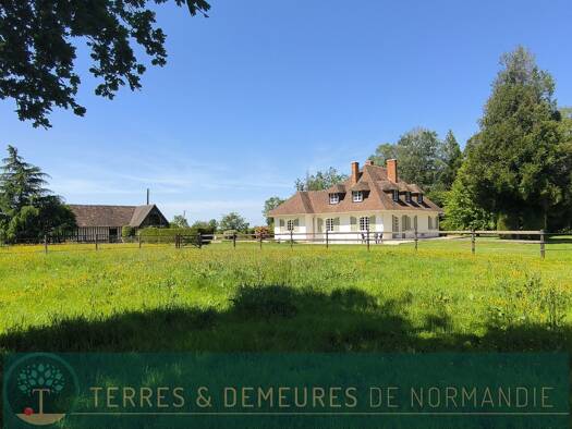 Ferme équestre à vendre 790 000 € 190 m² 81 512 m² de terrain Cormeilles 27260