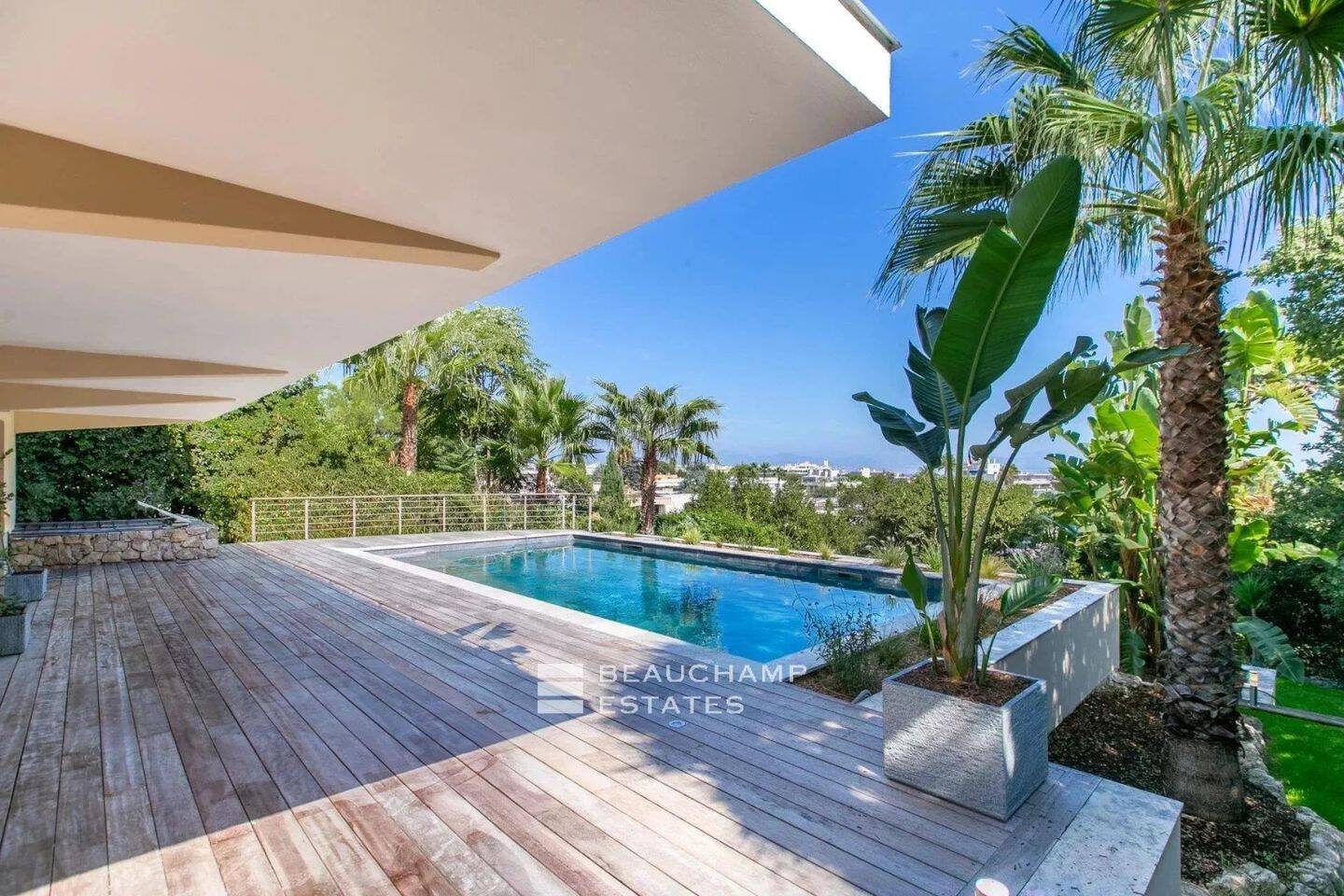 Maison à vendre, 320m², ANTIBES