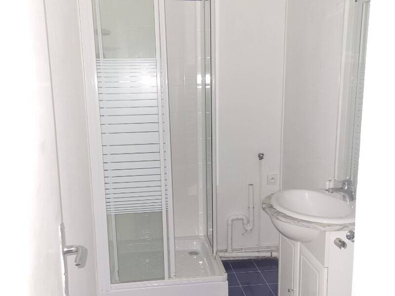 Maison à louer, 19m², PARIS 18E