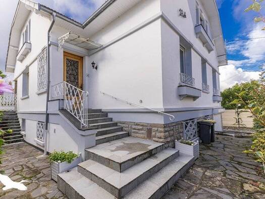 Maison à vendre 348 480 € 11 pièces 6 chambres 284 m² 443 m² de terrain Ophite-Chantecler Lourdes 65100