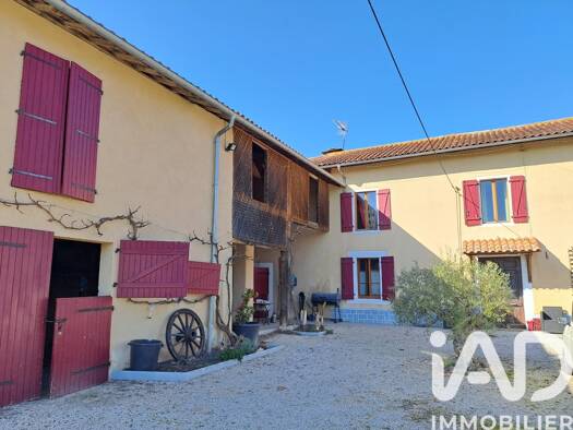 Maison à vendre 235 000 € 7 pièces 4 chambres 158 m² 10 500 m² de terrain Vidou 65220