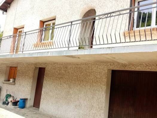 Maison à vendre 225 000 € 5 pièces 3 chambres 97 m² 1 463 m² de terrain Peripherie La Ricamarie 42150