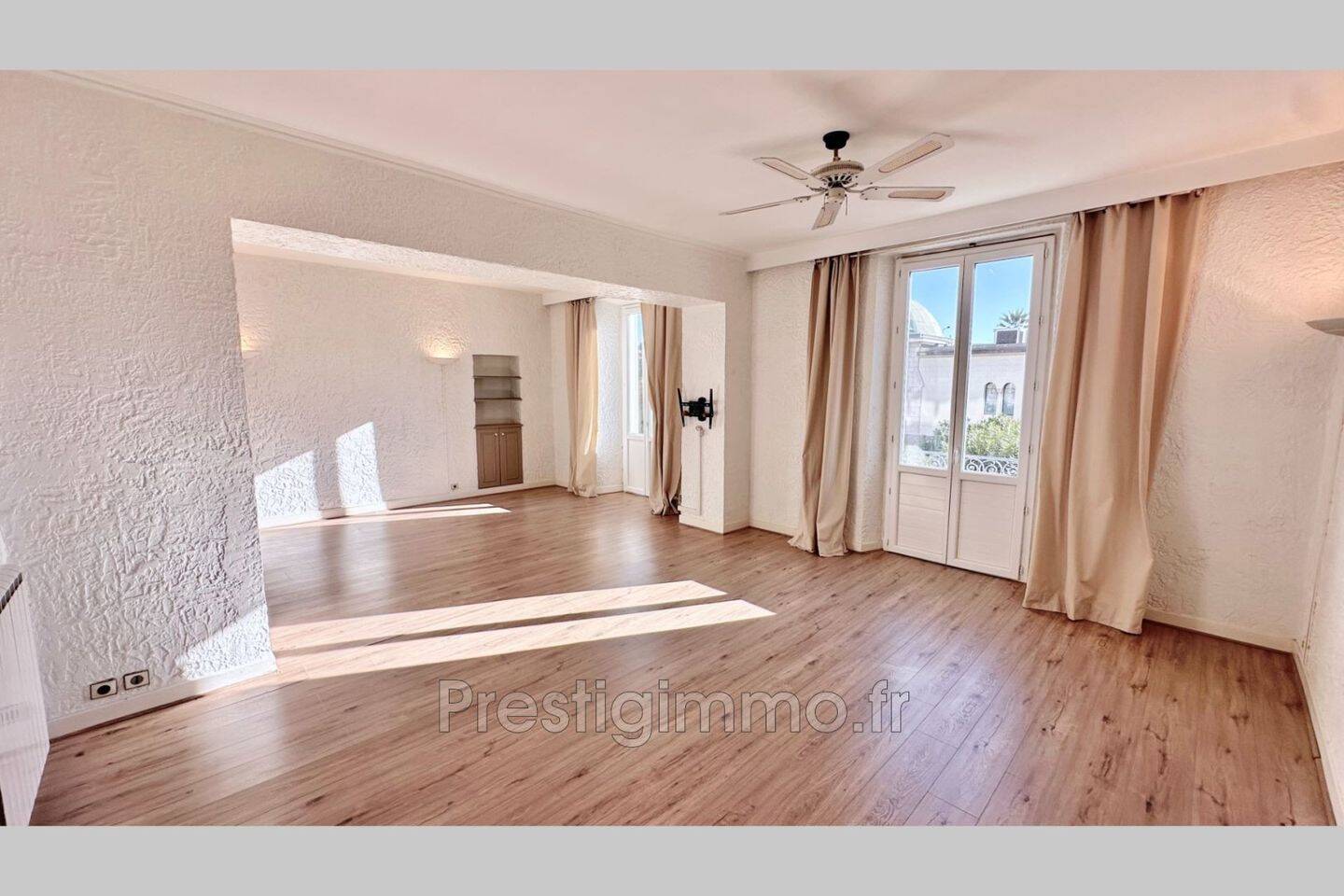 Maison à louer, 115m², CANNES