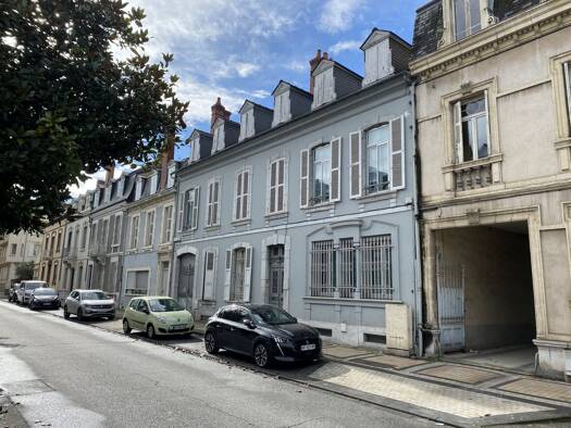Immeuble à vendre 598 000 € 624 m² Tarbes 65000