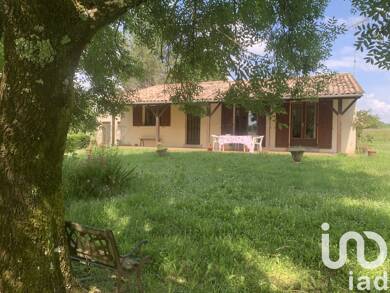 Maison à vendre 157 000 € 5 pièces 3 chambres 104 m² 3 191 m² de terrain Caumont 33540