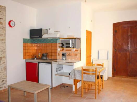 Studio à louer 400 € 1 pièce 22,9 m² 2ème étage Centre Ville Bagnols-sur-Cèze 30200