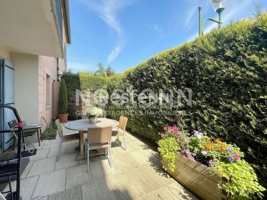 Appartement à louer 920 € 2 pièces 1 chambre 43 m² RDC/3 Chevalier-Les Petits Prés Plaisir 78370