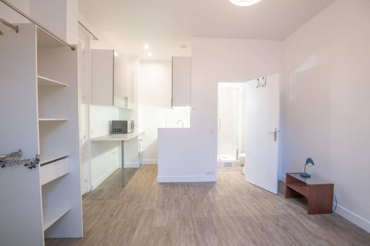 Maison à louer, 17m², LEVALLOIS PERRET