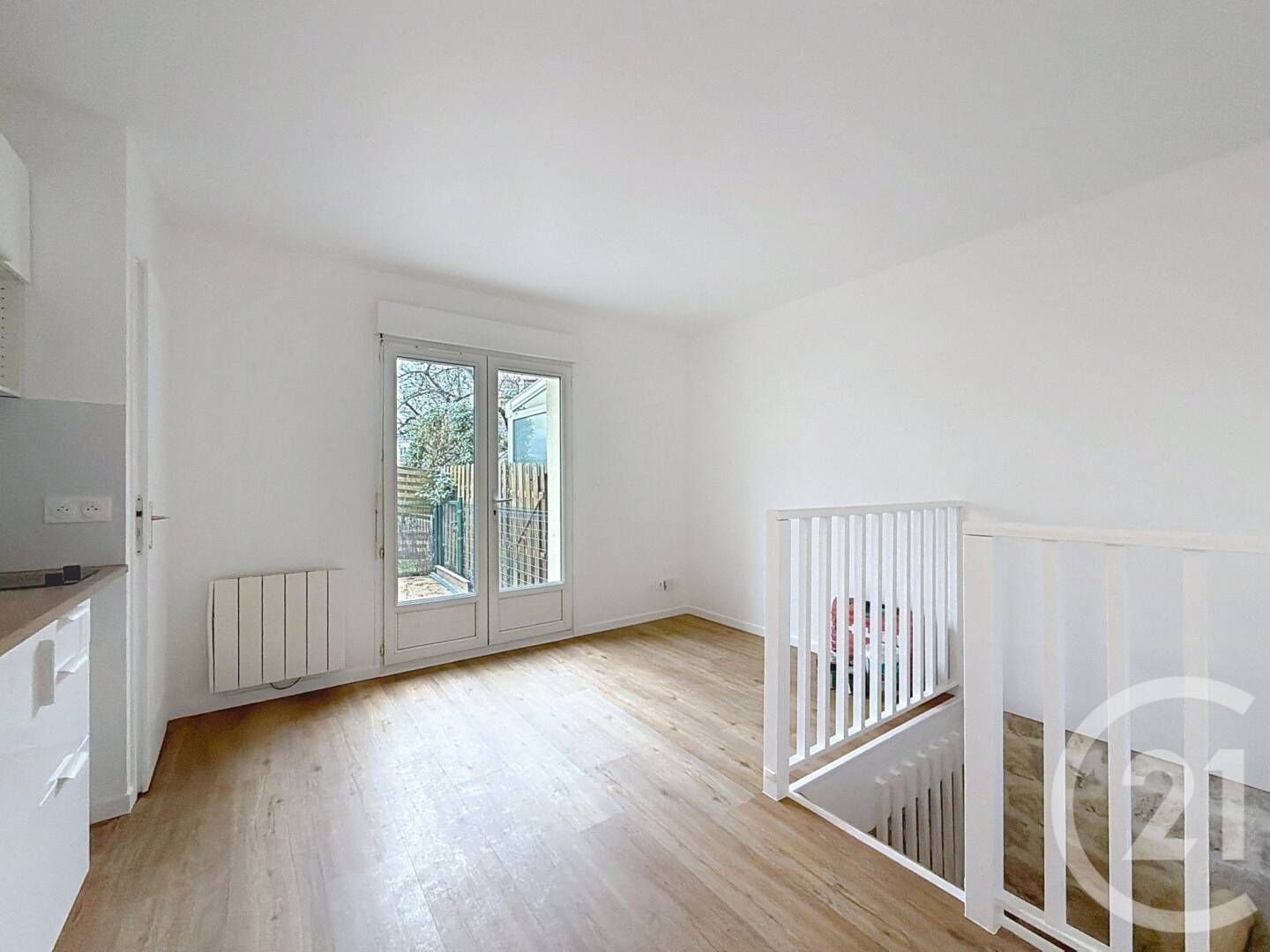 Maison à louer, 41m², SAINT MAUR DES FOSSES