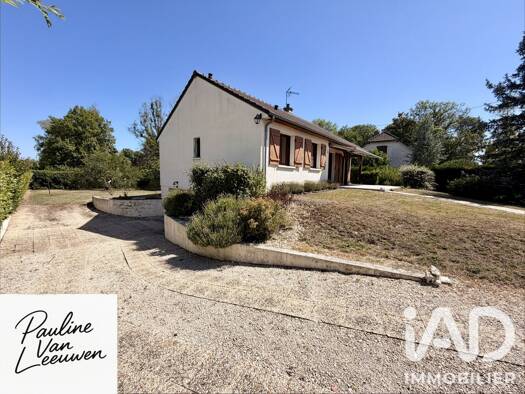 Maison de plain-pied à vendre 179 500 € 4 pièces 3 chambres 83 m² 1 201 m² de terrain Saint-Parres-lès-Vaudes 10260