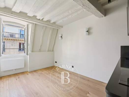 Appartement à vendre 439 000 € 2 pièces 1 chambre 27,3 m² Étage 4/4 Saint Thomas d'Aquin Paris 7ème arrondissement 75007