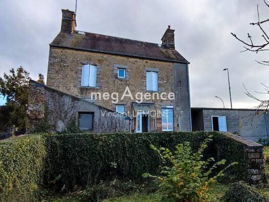 Maison à vendre 146 900 € 5 pièces 3 chambres 107 m² Périphérique Nord Ouest Avranches 50300