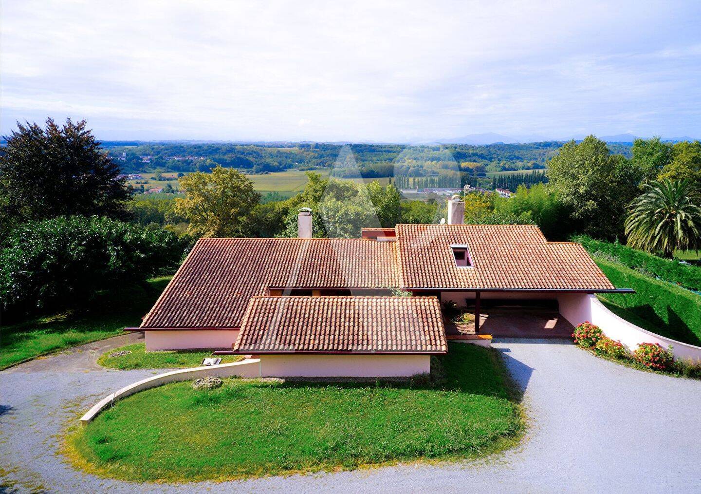 Maison à vendre, 290m², PEYREHORADE