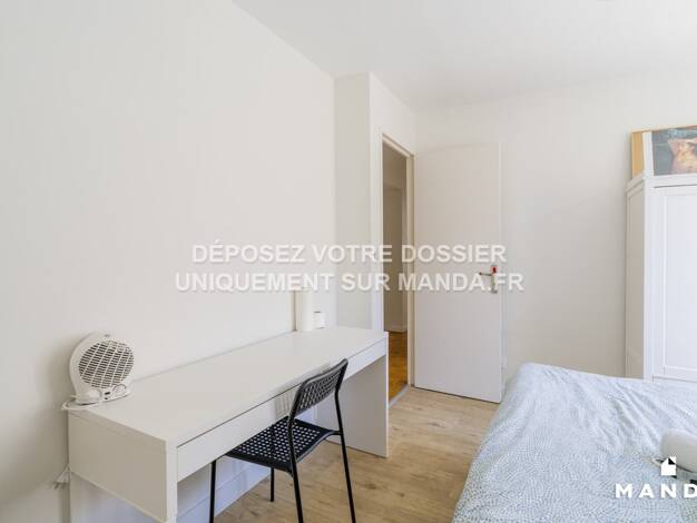 Colocation à louer 390 € 5 pièces 4 chambres RDC Baille Marseille 5ème arrondissement 13005