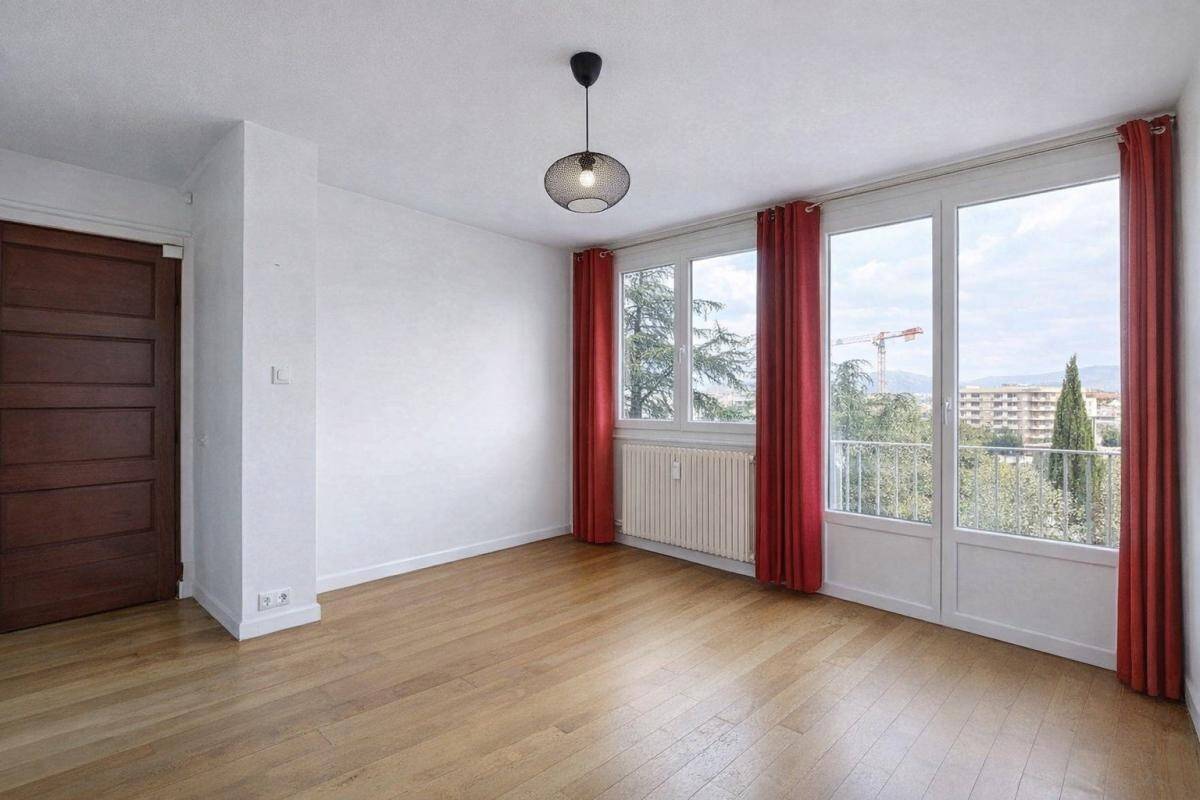 Maison à louer, 55m², TASSIN LA DEMI LUNE