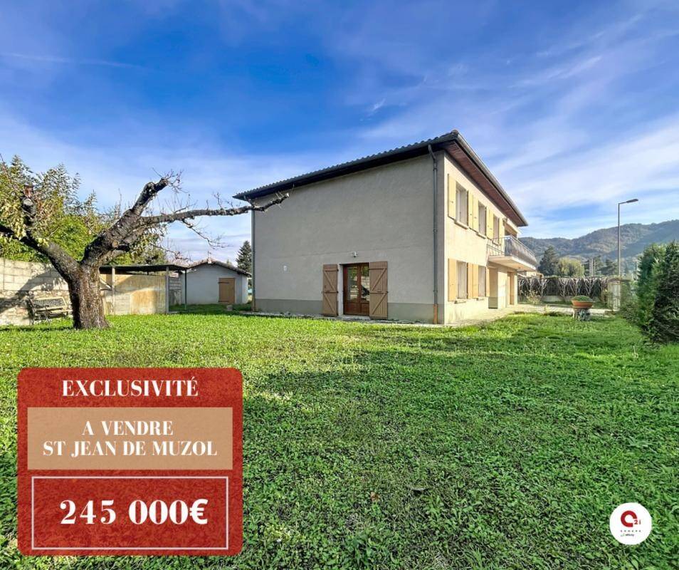 Maison à vendre, 162m², SAINT JEAN DE MUZOLS