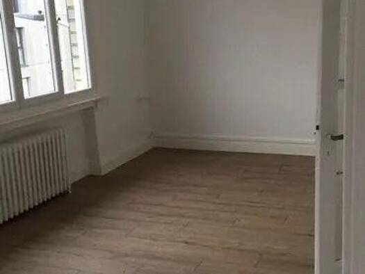 Appartement à louer - logement étudiant 700 € 2 pièces 1 chambre 48 m² 3ème étage La Madeleine 59110