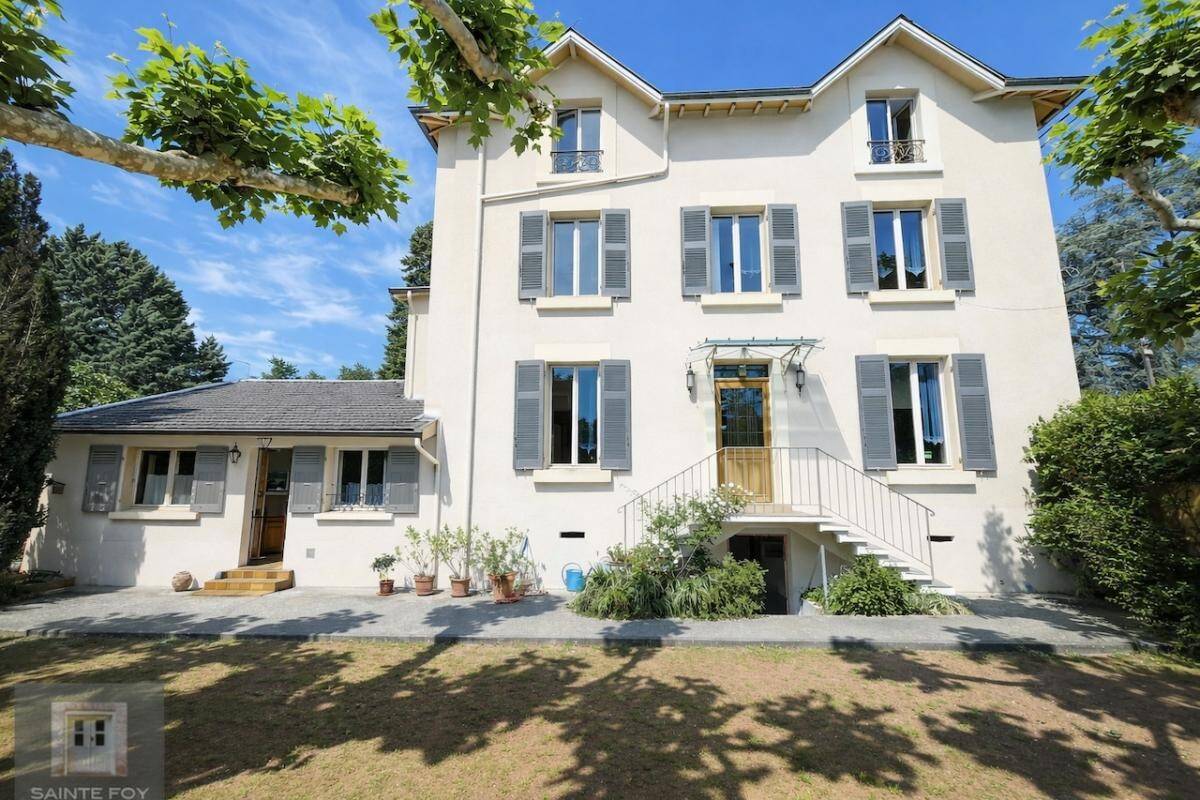 Maison à vendre, 149m², TASSIN LA DEMI LUNE