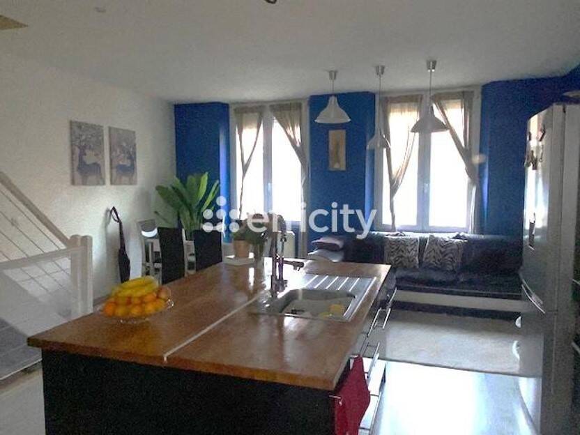 Maison à vendre, 104m², SAINT JUST MALMONT