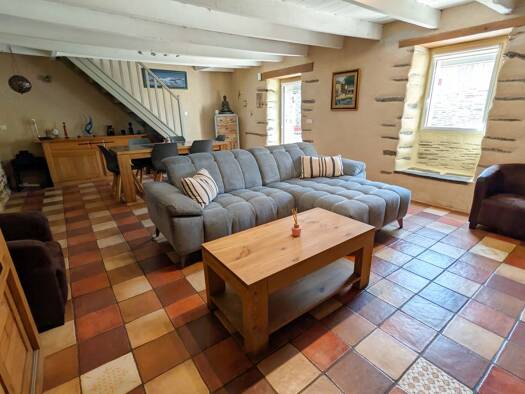 Maison à vendre 265 000 € 6 pièces 3 chambres 110 m² 985 m² de terrain Les Fougerêts 56200