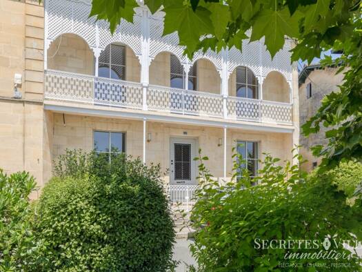 Maison à vendre 500 000 € 5 pièces 2 chambres 168 m² Langoiran 33550