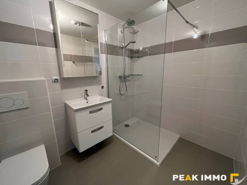 Maison à louer, 133m², SAINT GENIS POUILLY