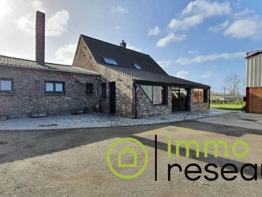 Maison à vendre 631 960 € 7 pièces 5 chambres 212 m² 22 000 m² de terrain Steenvoorde 59114