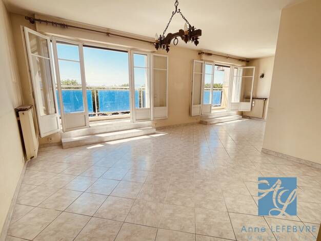 Appartement à vendre 493 500 € 3 pièces 2 chambres 82 m² Dernier étage, Étage 5/5 Trouville sur Mer 14360
