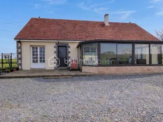 Maison de plain-pied à vendre 283 590 € 5 pièces 5 chambres 160 m² 8 601 m² de terrain Noues de Sienne 14380