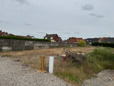 Terrain constructible à vendre 45 500 € 684 m² de terrain Saint Venant 62350