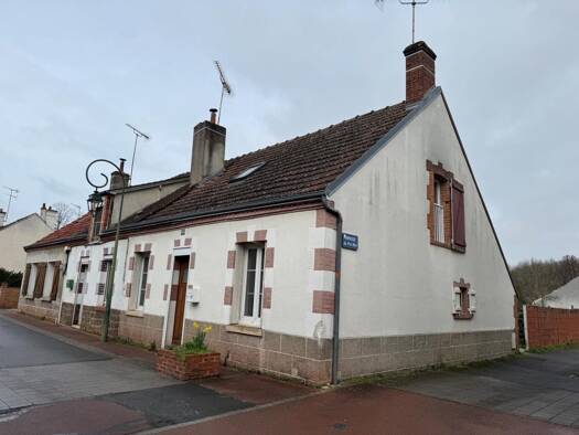 Maison à louer 780 € 3 pièces 2 chambres 65 m² La Ferté-Saint-Aubin 45240