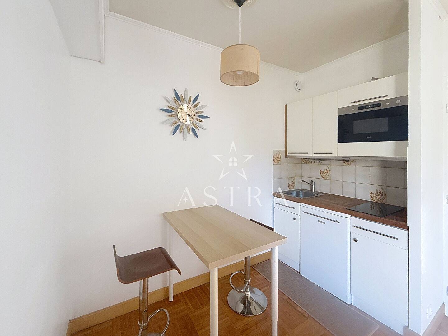 Maison à louer, 19m², ANTONY