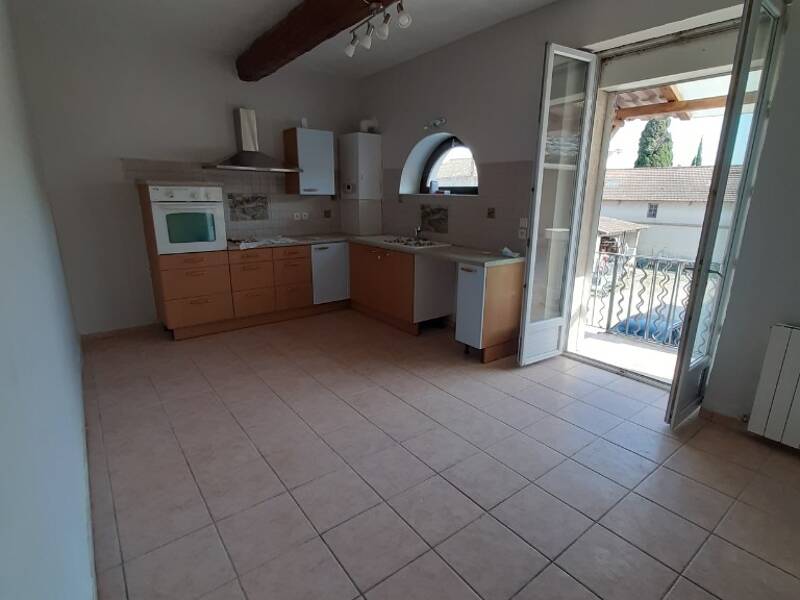 Maison à louer, 102m², SAINT SATURNIN LES AVIGNON