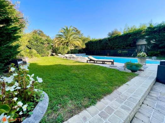 Maison à vendre 1 275 000 € 6 pièces 4 chambres 200 m² 851 m² de terrain Jean-Moulin Le Bouscat 33110