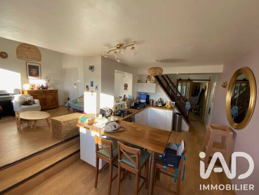 Immeuble à vendre 380 000 € 245 m² Dieulefit 26220